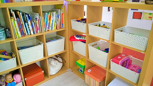 CON LOS JUGUETES A NUESTRA ALTURA